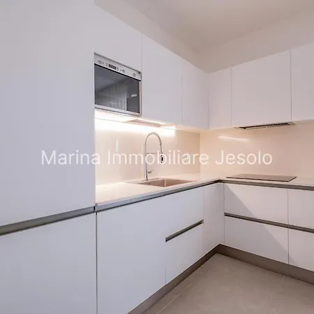 Baia Bianca * Lido di Jesolo
